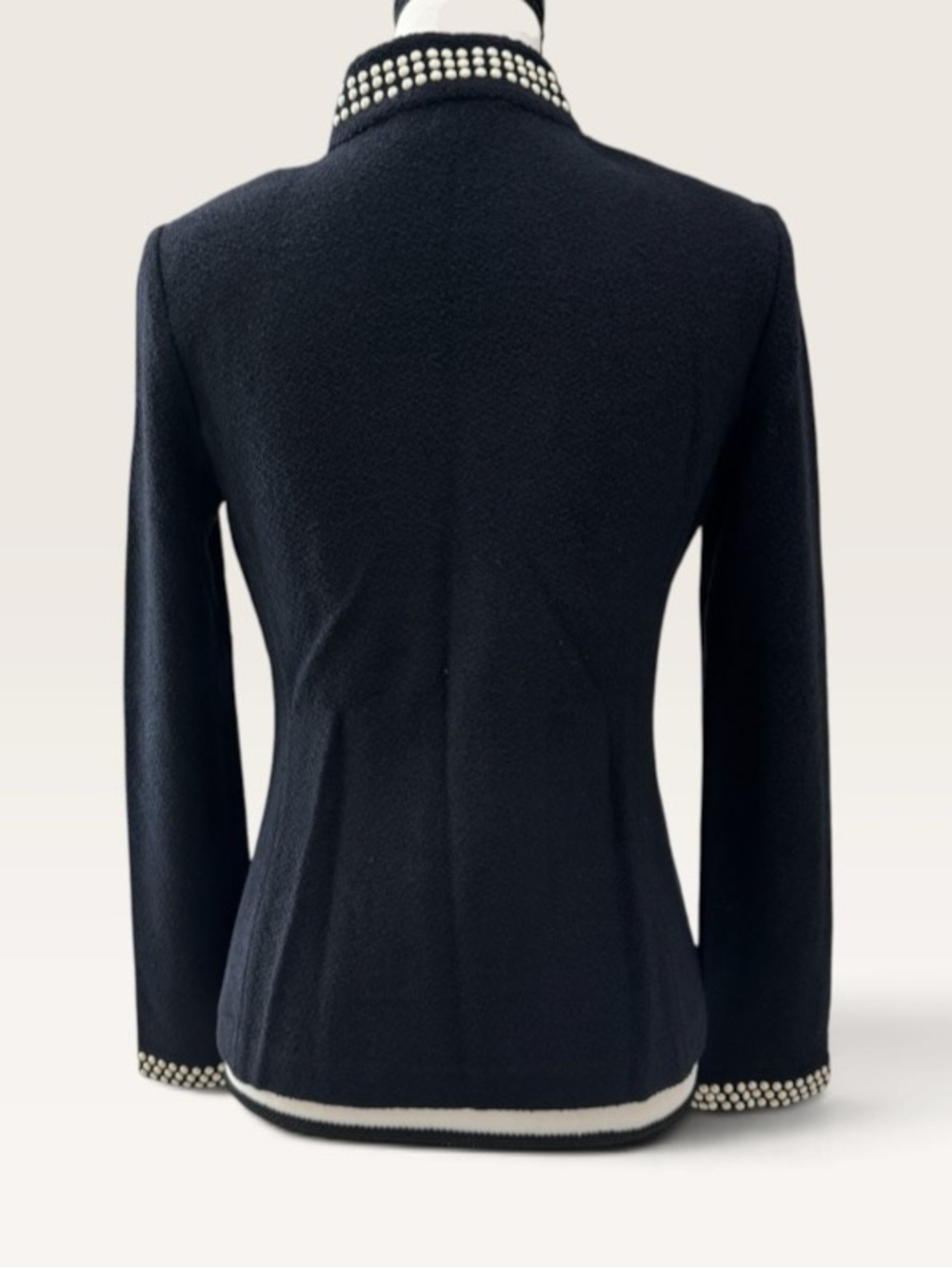 St John Collection Sweater Jacket Black Embellished Sz 2 - Picture 6 of 12